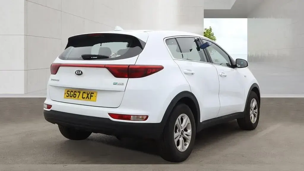Used Kia Sportage 130 HP (95 kW) 2017 White SUV