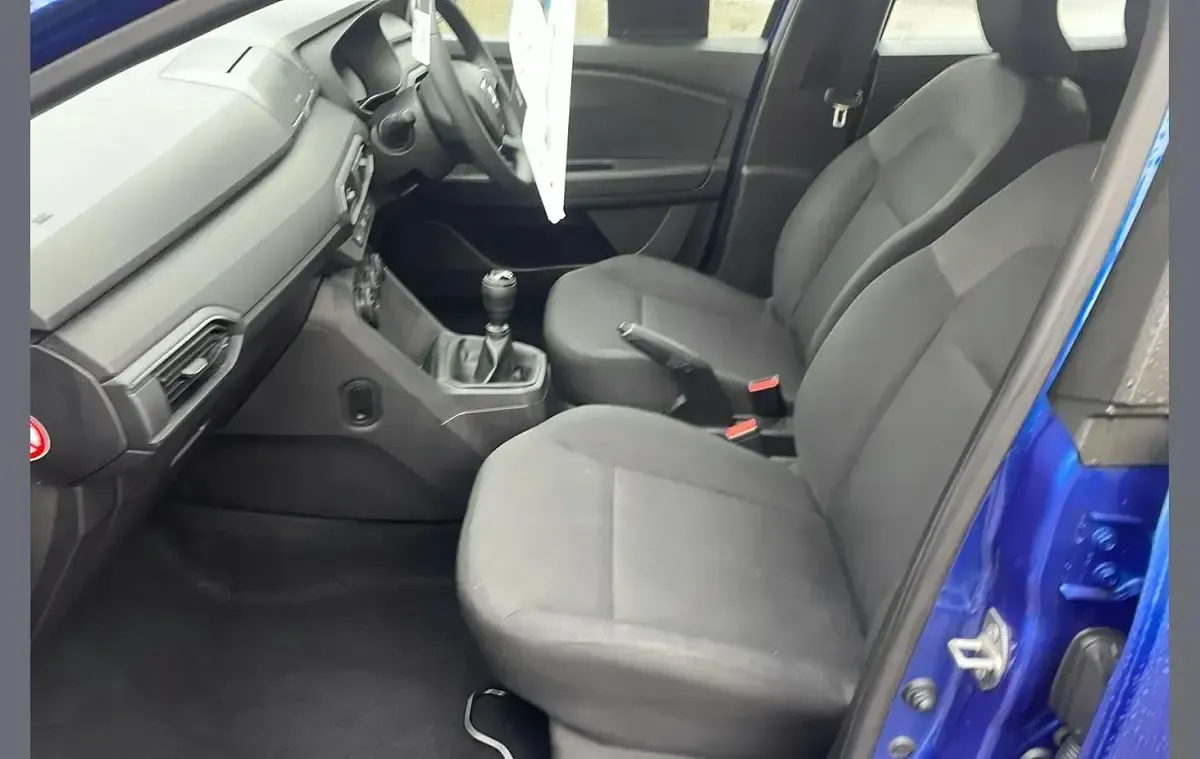 Used Dacia Sandero Essentiel 90 HP (66 kW) 2022 Blue Hatchback
