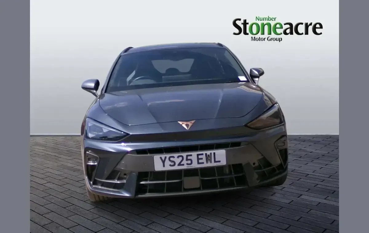 Used Cupra Leon 150 HP (110 kW) 2025 Grey Estate