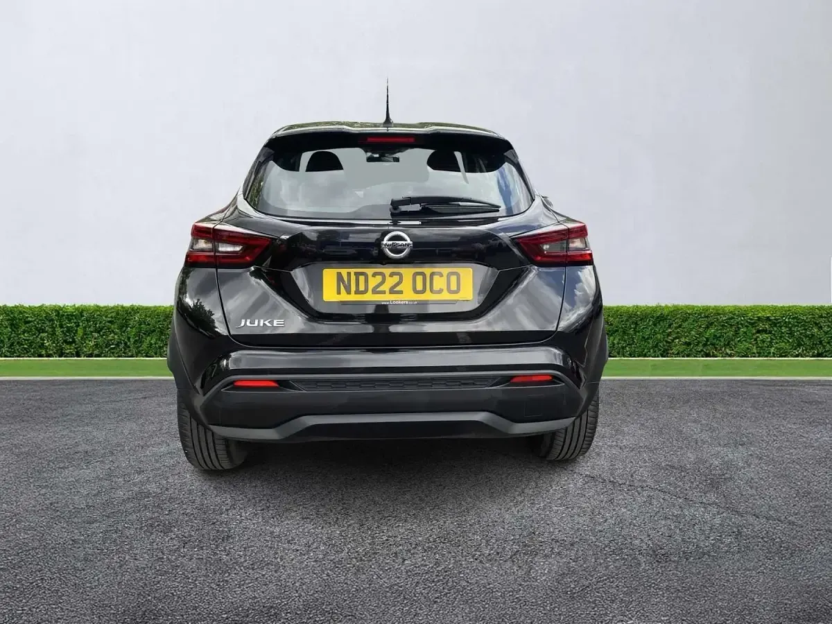 Used Nissan Juke Acenta 114 HP (83 kW) 2022 Black SUV