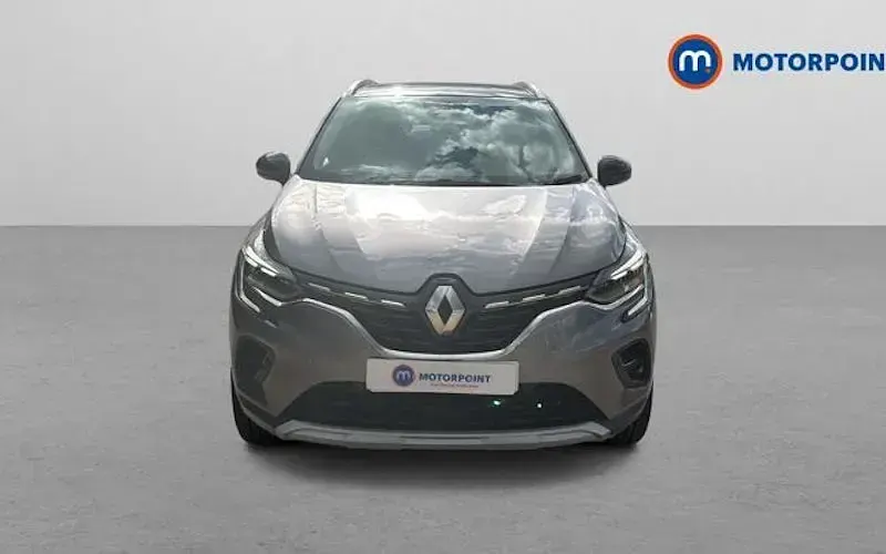 Used Renault Captur Version S 140 HP (102 kW) 2021 Grey/black SUV