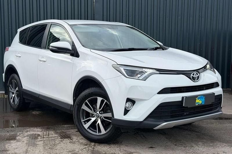 Used Toyota RAV4 Business Edition 143 HP (105 kW) 2016 White SUV