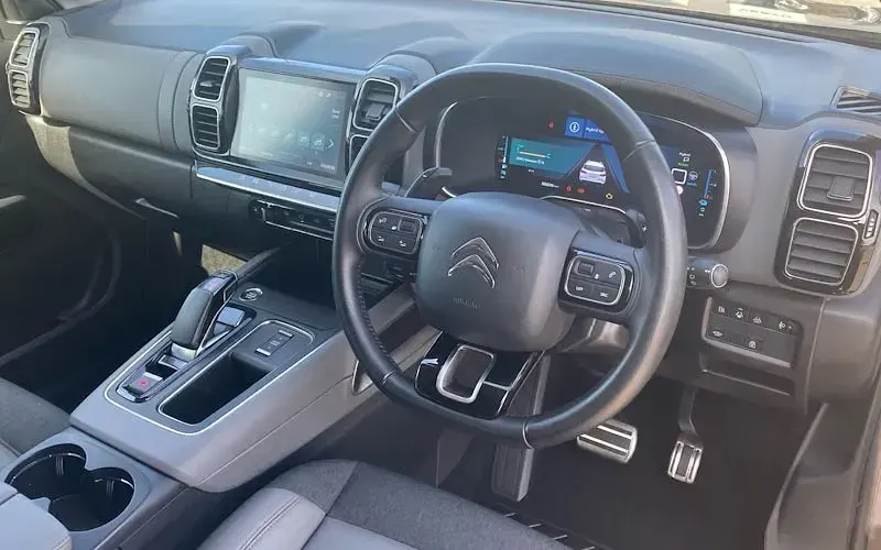Used Citroën C5 Aircross Flair 226 HP (166 kW) 2021 Grey SUV
