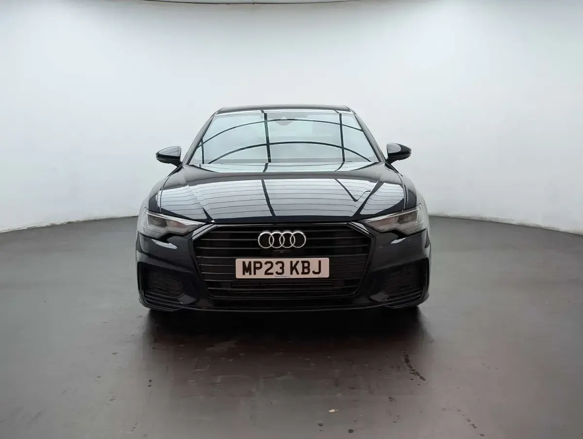 Used Audi A6 Black Edition 204 HP (150 kW) 2023 Blue Sedan