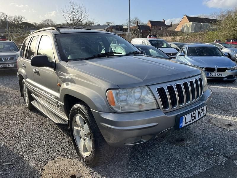 Used Jeep Grand Cherokee Limited 265 HP (194 kW) 2001 Silver SUV