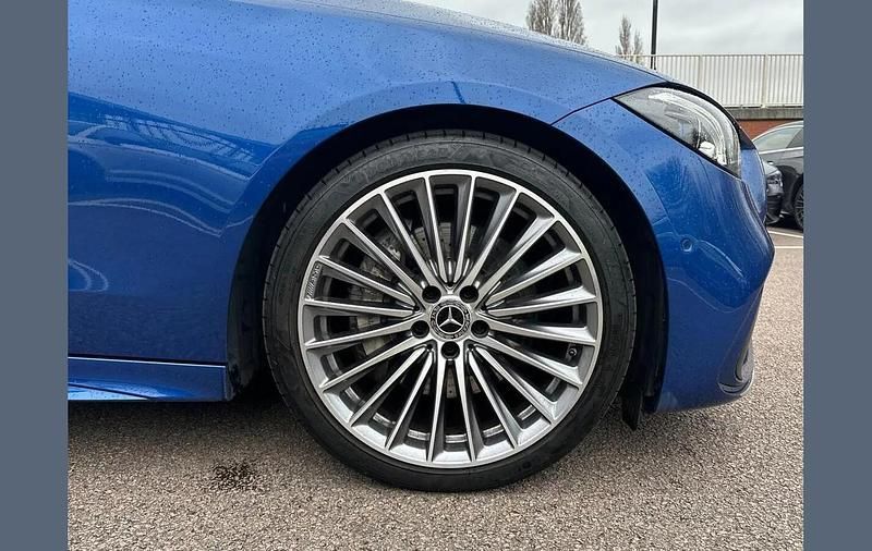 Used Mercedes C220 AMG Line Premium 196 HP (144 kW) 2022 Blue Sedan