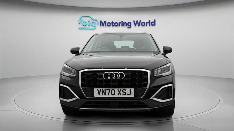 Used Audi Q2 Sport 148 HP (108 kW) 2020 Black SUV