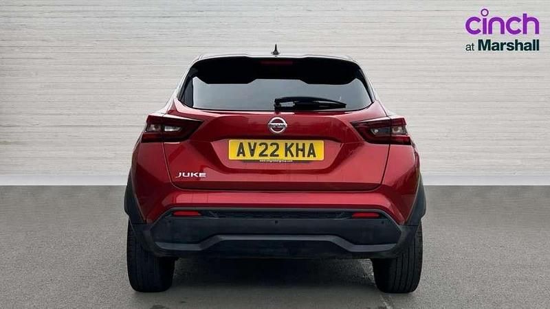 Used Nissan Juke Tekna 114 HP (83 kW) 2022 Red SUV