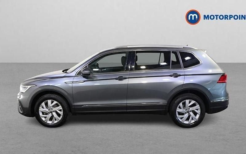 Used VW Tiguan Allspace Life 150 HP (110 kW) 2024 SUV