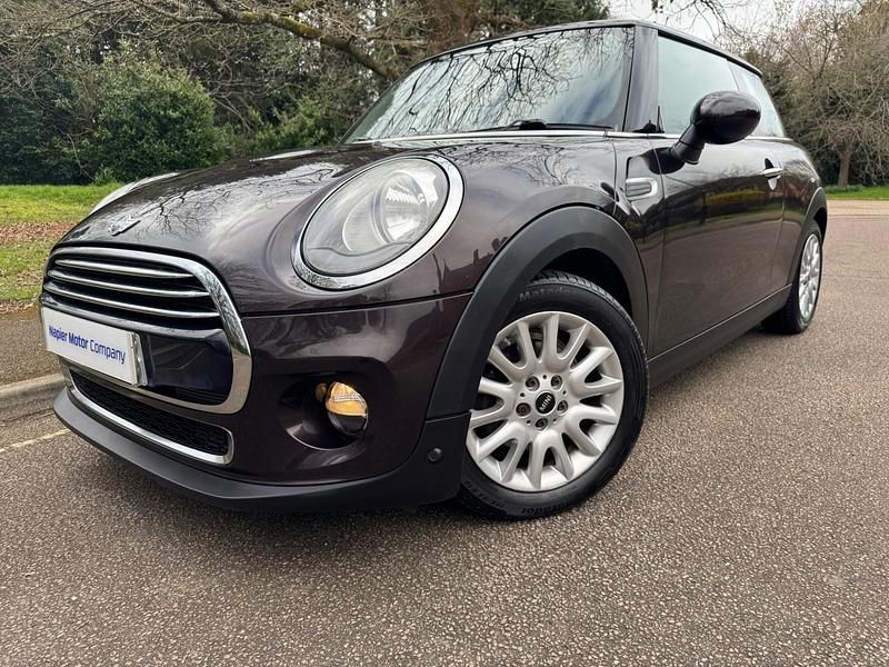 Used Mini Cooper Hatch 136 HP (100 kW) 2014 Brown Hatchback