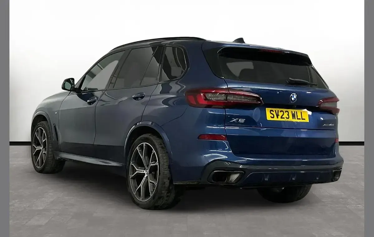 Used BMW X5 M Sport 335 HP (246 kW) 2023 Blue SUV