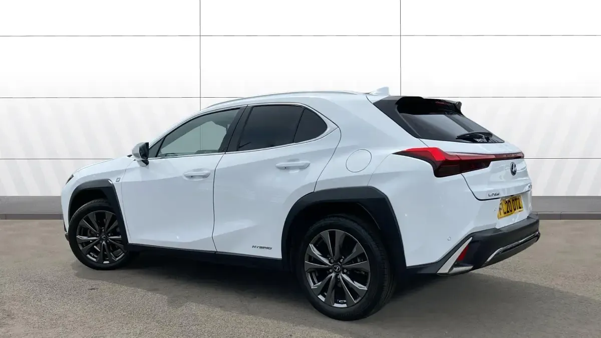 Used Lexus UX 250h Sport Line 184 HP (135 kW) 2020 White SUV