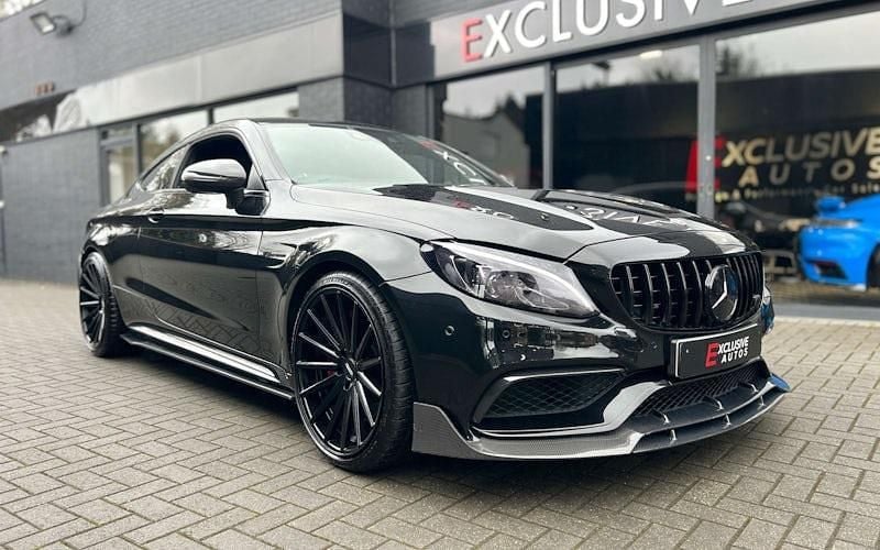 Usado Mercedes C63 AMG AMG 510 HP (375 kW) 2018 Coupé