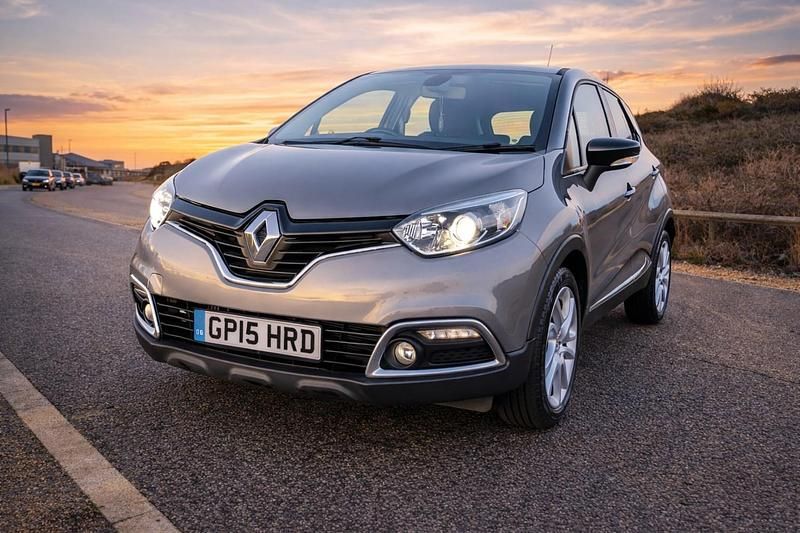 Used Renault Captur Dynamique 2015 Grey SUV
