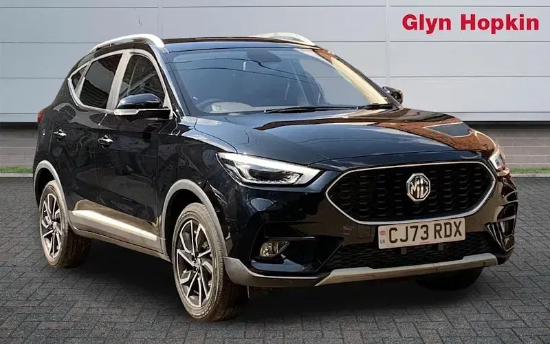 Używany MG ZS Exclusive 111 KM (81 kW) 2024 SUV