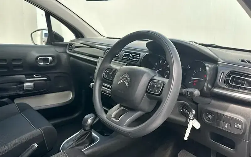 Used Citroën C3 PureTech 110 HP (80 kW) 2024 Grey Hatchback