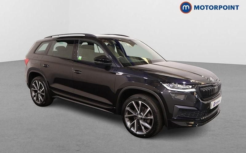 Used 2024 Skoda Kodiaq SportLine SUV | £27,449 (Good price) - Image 1/4