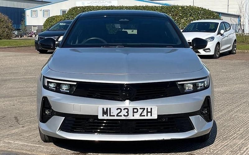 Used Vauxhall Astra Ultimate 131 HP (96 kW) 2026 Hatchback