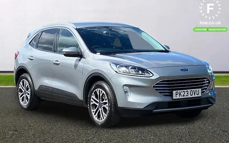Usado Ford Kuga Titanium 150 HP (110 kW) 2023 SUV