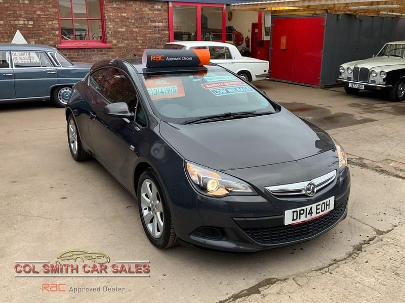 Used Vauxhall Astra GTC Sport 138 HP (101 kW) 2014 Grey Hatchback