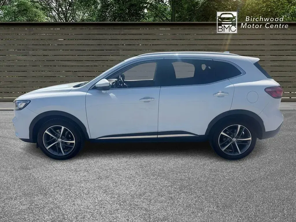 Used MG HS Exclusive 162 HP (119 kW) 2023 White SUV