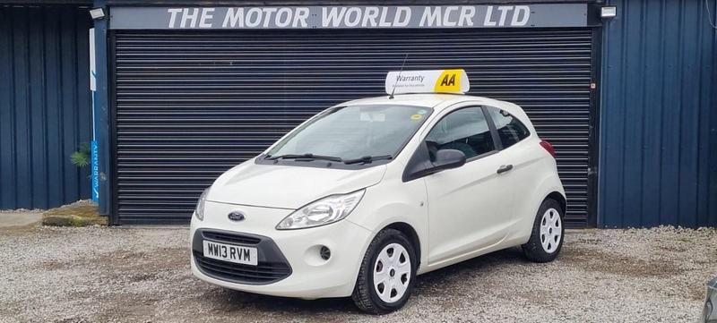 Used Ford Ka Studio 69 HP (50 kW) 2013 White Hatchback