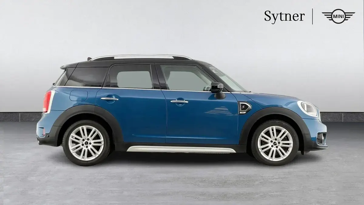 Used Mini Cooper S Countryman Exclusive 189 HP (139 kW) 2019 Blue SUV