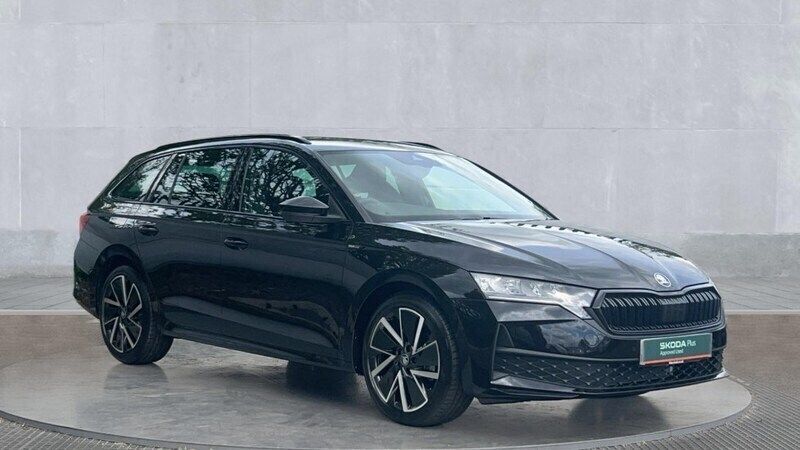 Black New 2025 Skoda Octavia SportLine Estate | £31,200 (Expensive) - Image 1/4
