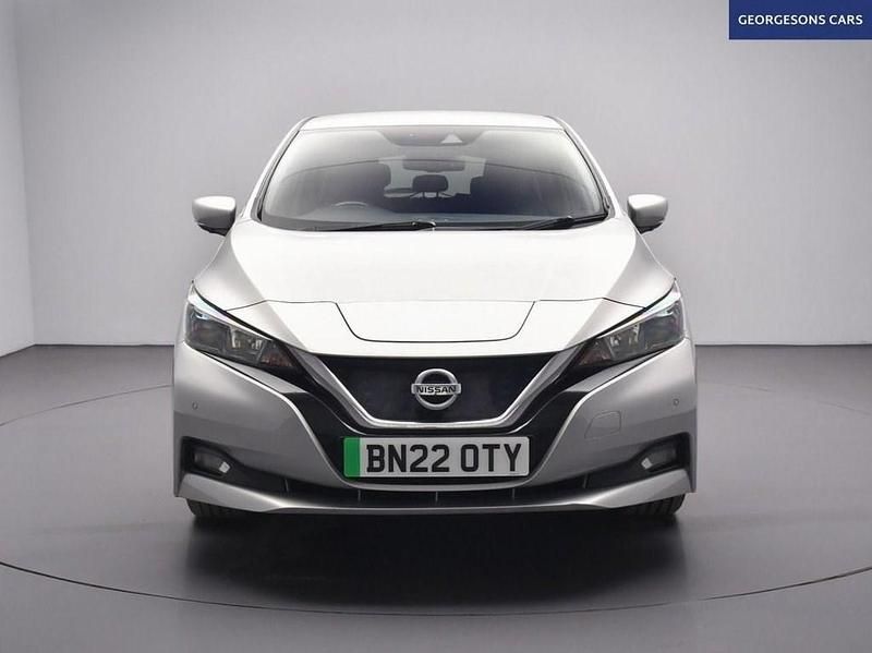 Used Nissan Leaf N-Connecta 159 kW (217 HP) 2022 Silver Hatchback