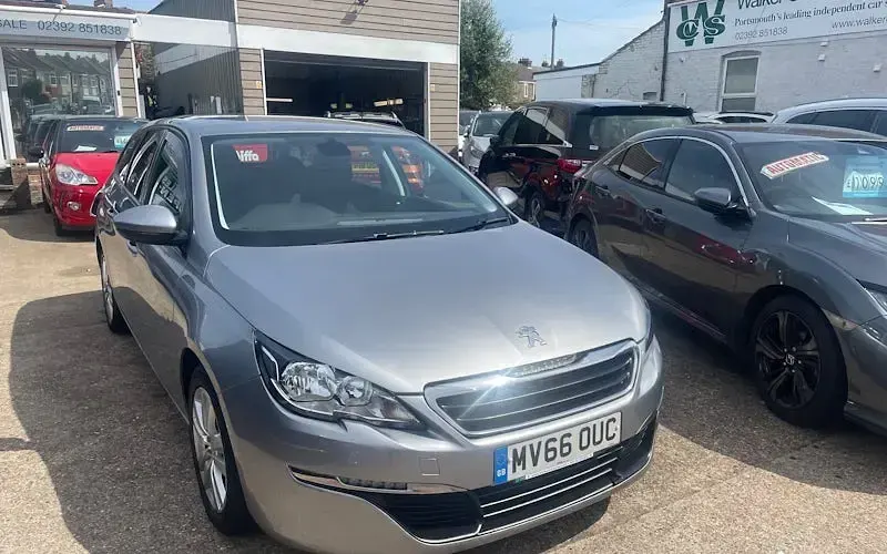 Used Peugeot 308 SW Active 120 HP (88 kW) 2016 Grey Estate