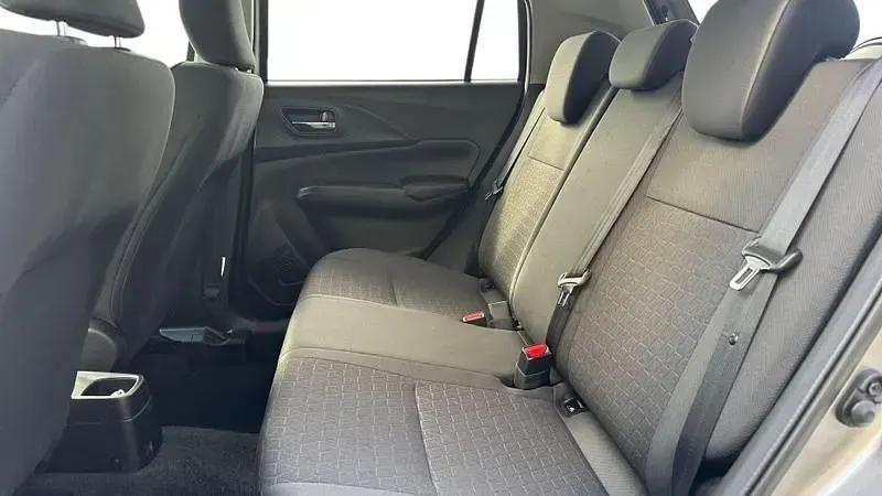 Usado Suzuki Swift 2025 Prateado Citadino