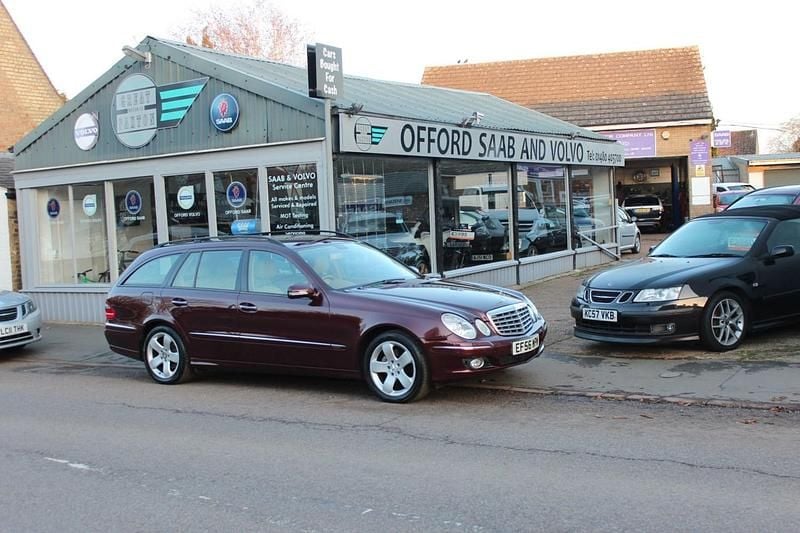 Red Used 2007 Mercedes E320 Elegance Estate | £5,495 - Image 1/4