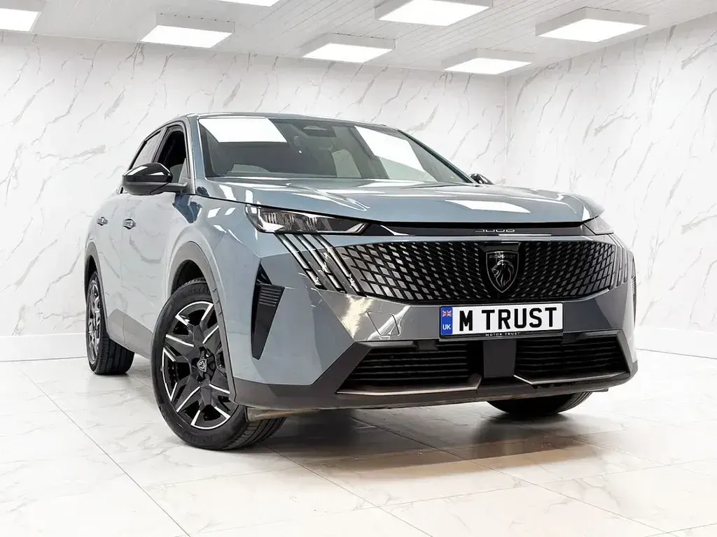 Used Peugeot 3008 Allure 136 HP (100 kW) 2025 Blue SUV