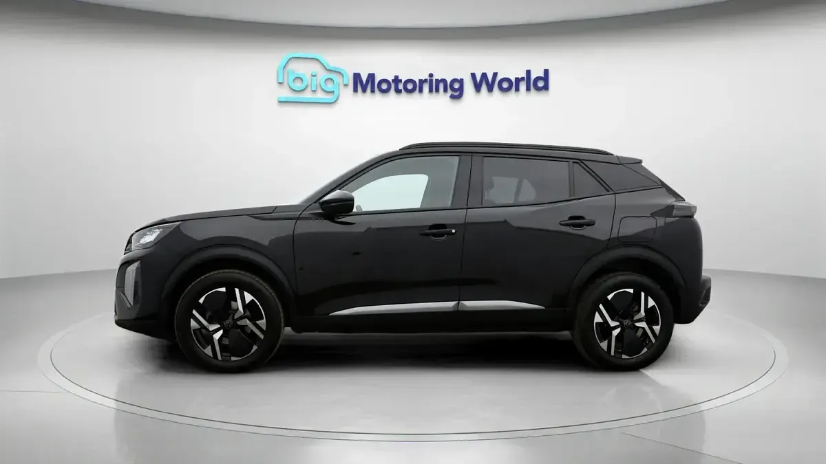 Used Peugeot 2008 Allure 131 HP (96 kW) 2024 Black SUV