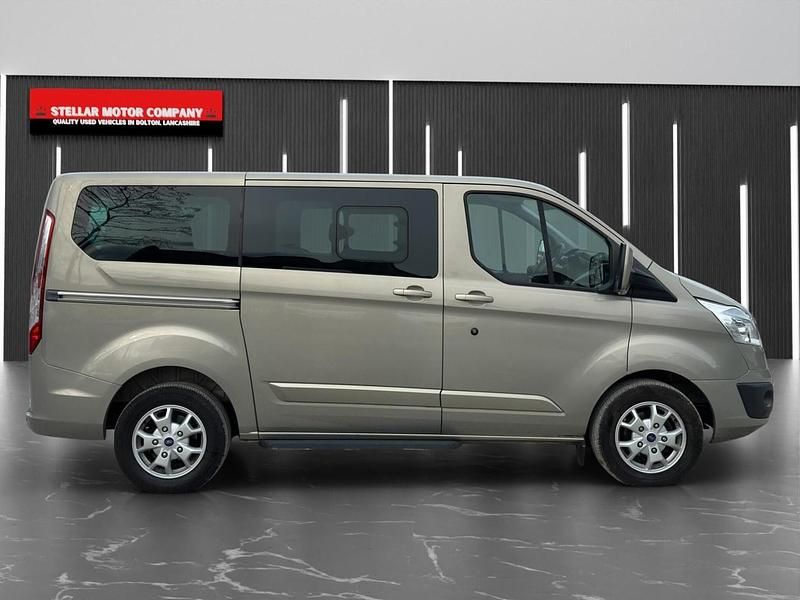 Used Ford Tourneo Limited 125 HP (91 kW) 2014 Silver MPV