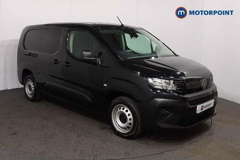 Black Used 2024 Peugeot Partner MPV | £15,349 (A bit pricey) - Image 1/4
