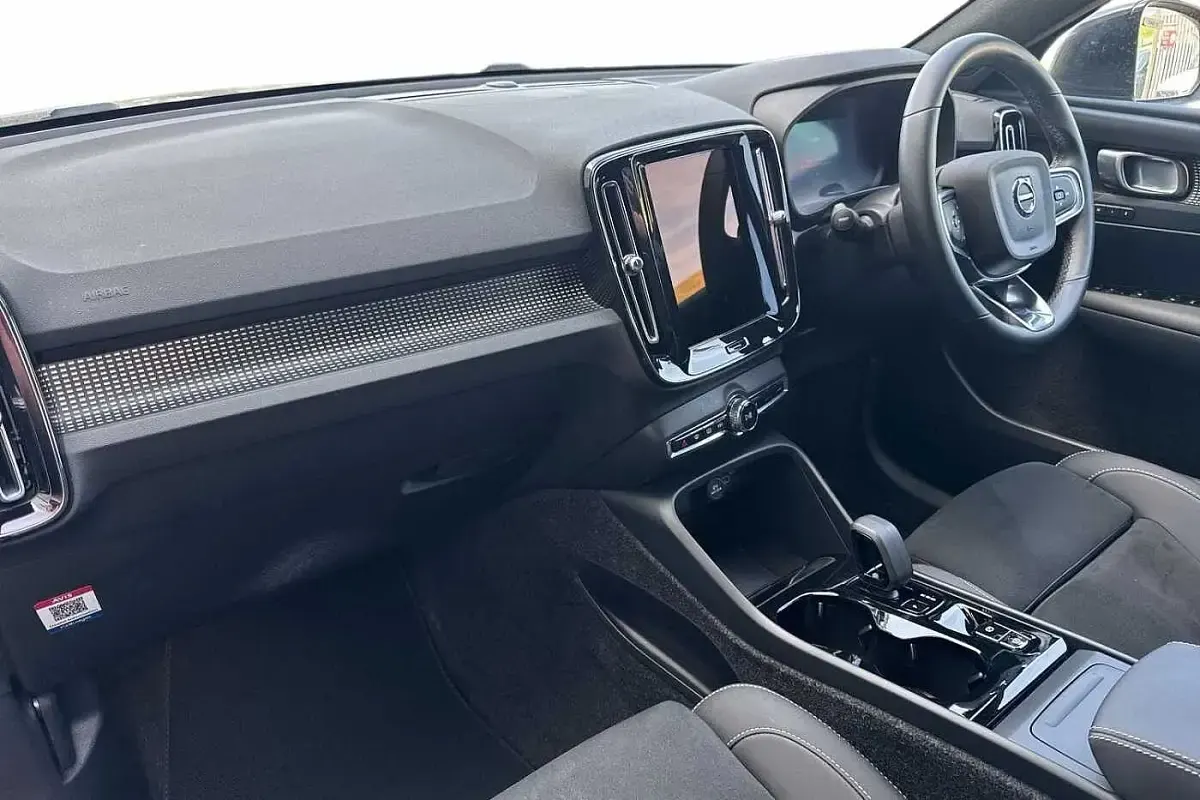 Used Volvo XC40 Plus 2025 Black SUV