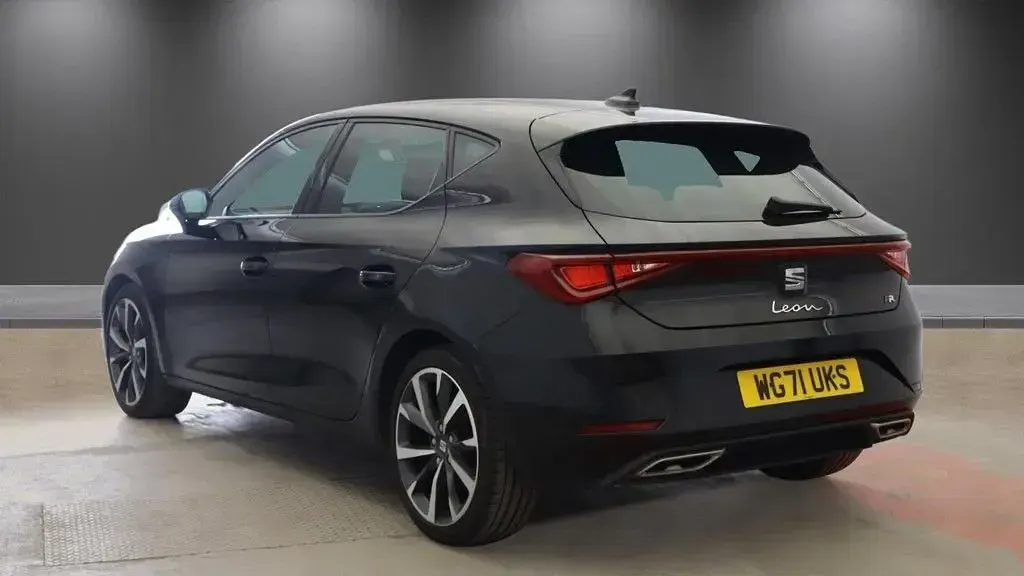 Used Seat Leon FR Sport 2022 Black Hatchback