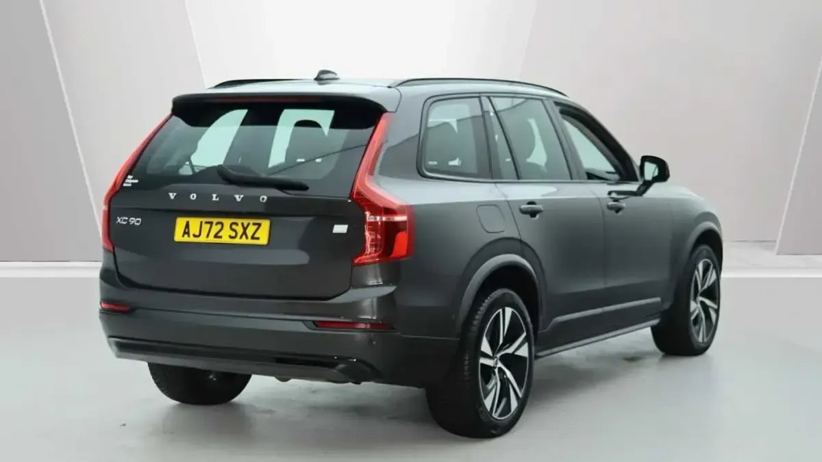 Used Volvo XC90 Plus 455 HP (334 kW) 2023 SUV