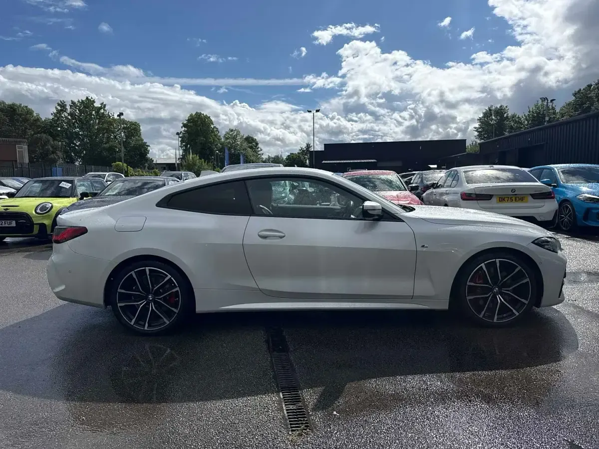 Used BMW 420 M Sport 2022 White Coupe