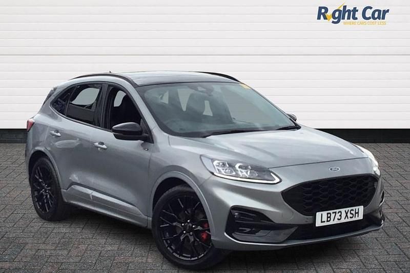 Solar silver Used 2023 Ford Kuga SUV | £22,799 (Expensive) - Image 1/1