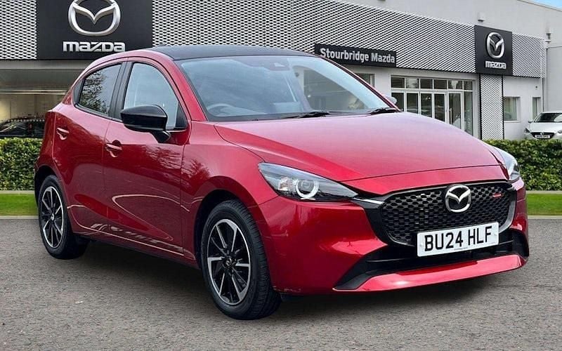 Usado Mazda 2 Homura-Aka 90 HP (66 kW) 2024 Citadino