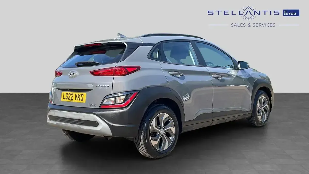 Used Hyundai Kona SE 139 HP (102 kW) 2022 Grey SUV