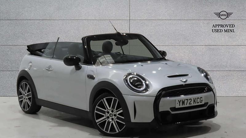 Used Mini Cooper S Exclusive 176 HP (129 kW) 2022 Silver Hatchback