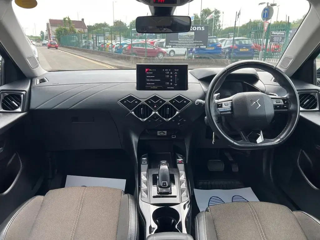 Used DS Automobiles DS3 Prestige 130 HP (95 kW) 2021 Black MPV