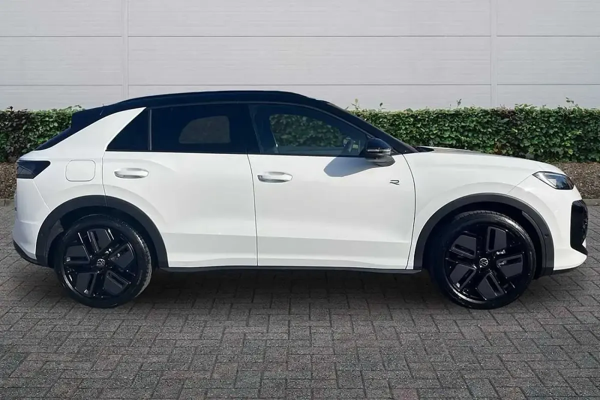 New VW T-Roc R-line 2026 White SUV