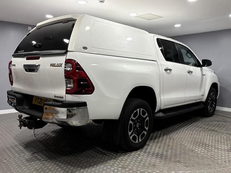 Used Toyota HiLux 2021 White Pickup