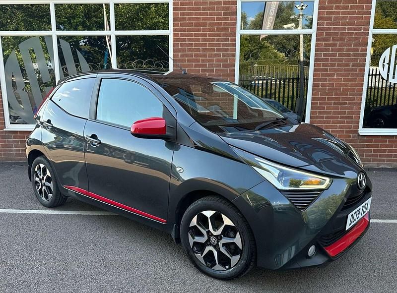 Grey Used 2019 Toyota Aygo Trend Hatchback | £7,800 (Good price) - Image 1/4