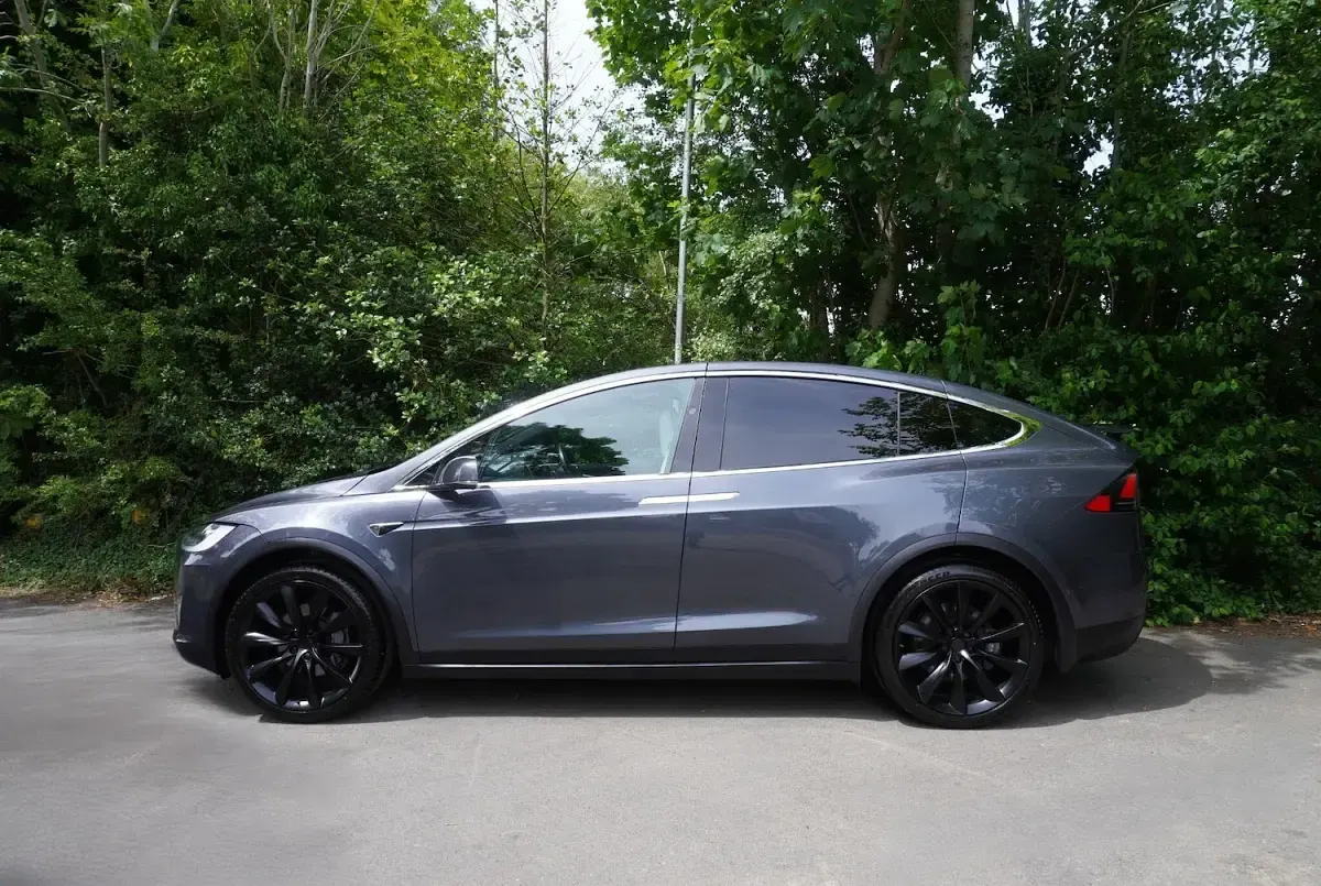 Used Tesla Model X 448 kW (610 HP) 2019 Grey SUV
