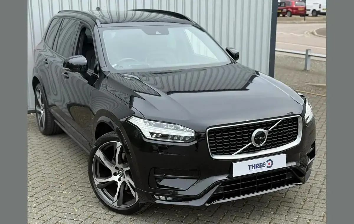 Used Volvo XC90 R-Design Pro 247 HP (181 kW) 2020 Black SUV